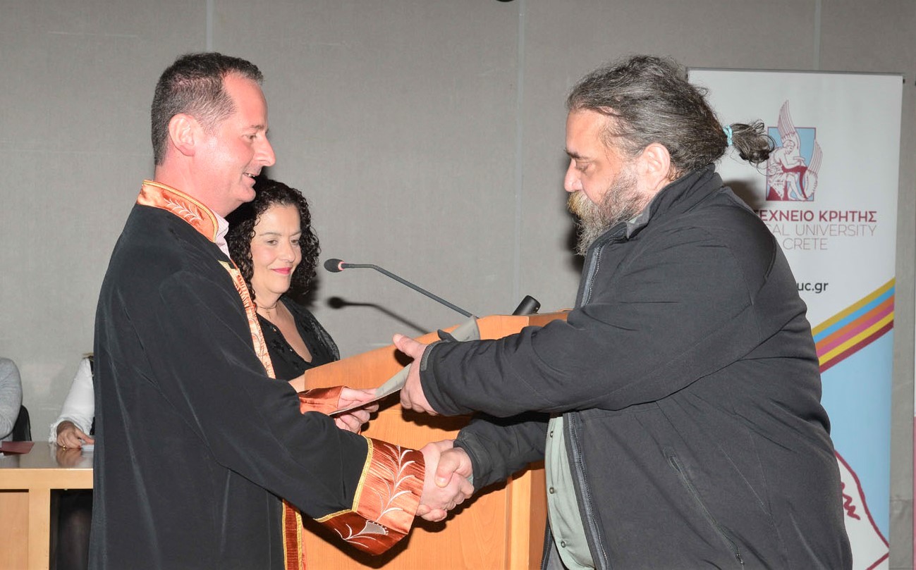 Από την απονομή του διδακτορικού διπλώματος στις 07.12.2018